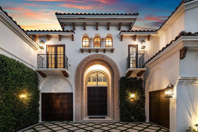 520 NE Waterway Lane, Boca Raton, FL 33432