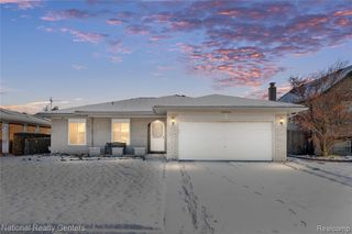 38016 Fringe Drive, Sterling Heights, MI 48310