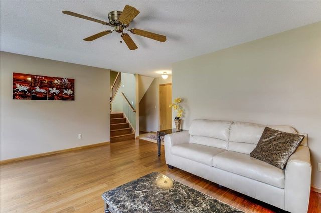 8323 E Champions Ct, Wichita, KS 67226