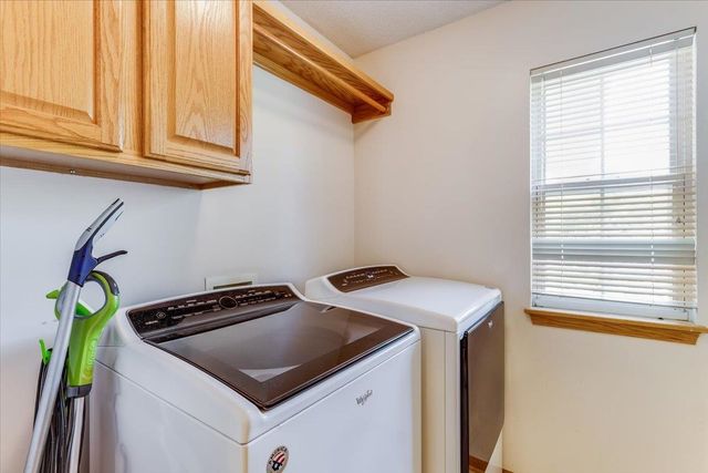 8323 E Champions Ct, Wichita, KS 67226