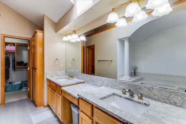 8323 E Champions Ct, Wichita, KS 67226