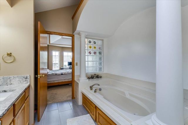 8323 E Champions Ct, Wichita, KS 67226