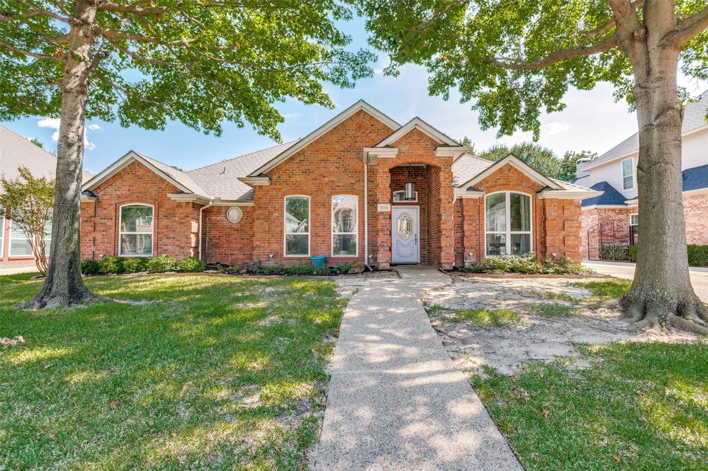 6204 Millwood Court, Arlington, TX 76016