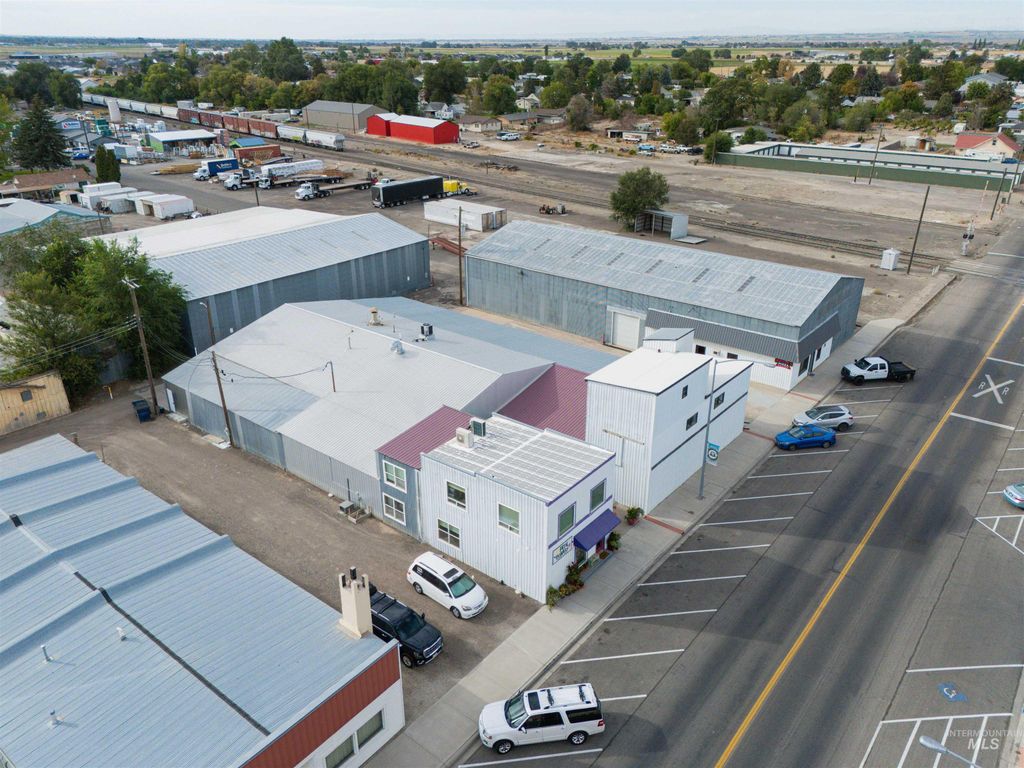 319 Main Street N, Kimberly, ID 83341 photo 2