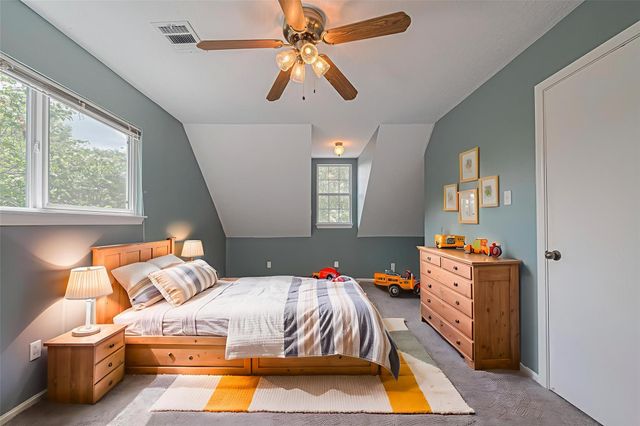 144 Pin Oak Lane, Hempstead, TX 77445