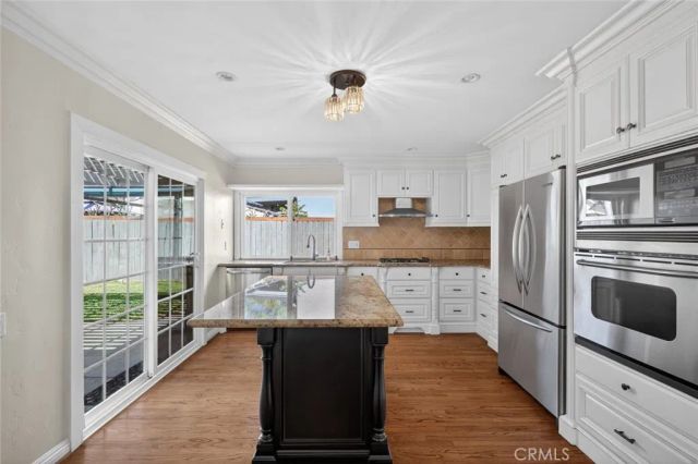 1865 N Garland, Anaheim, CA 92807