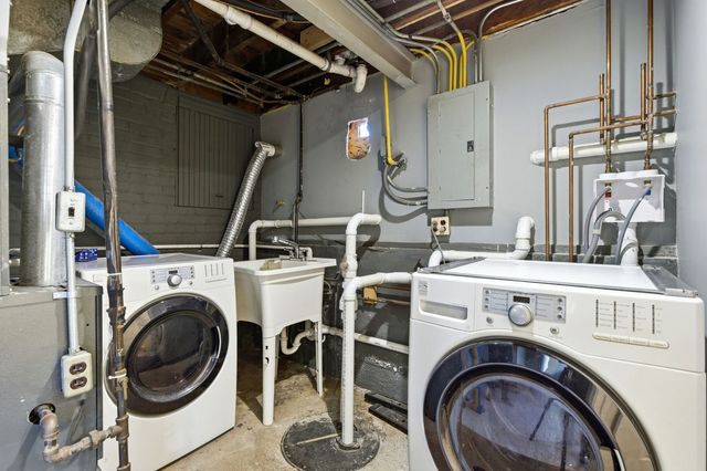 2440 183rd Street, Homewood, IL 60430