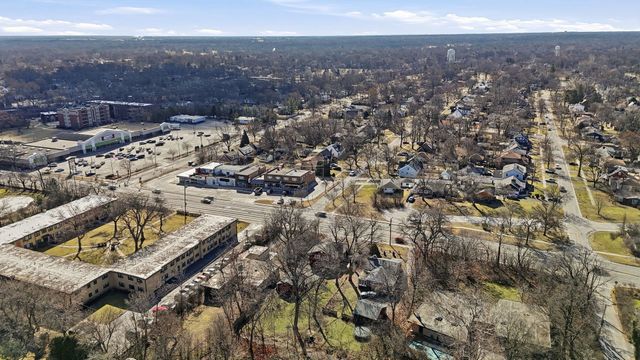 2440 183rd Street, Homewood, IL 60430