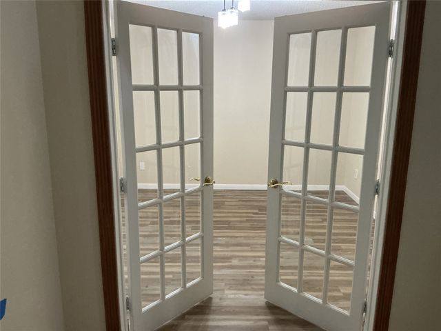 1340 Lake Grove Lane, Desoto, TX 75115