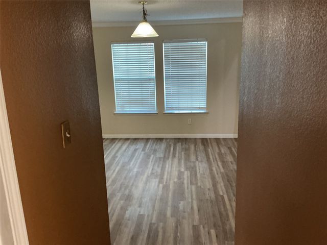 1340 Lake Grove Lane, Desoto, TX 75115