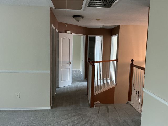 1340 Lake Grove Lane, Desoto, TX 75115