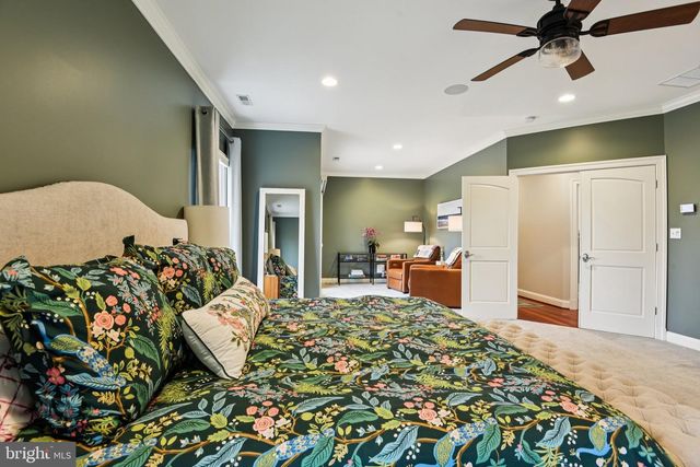 2004 DIANE LN, Ellicott City, MD 21042