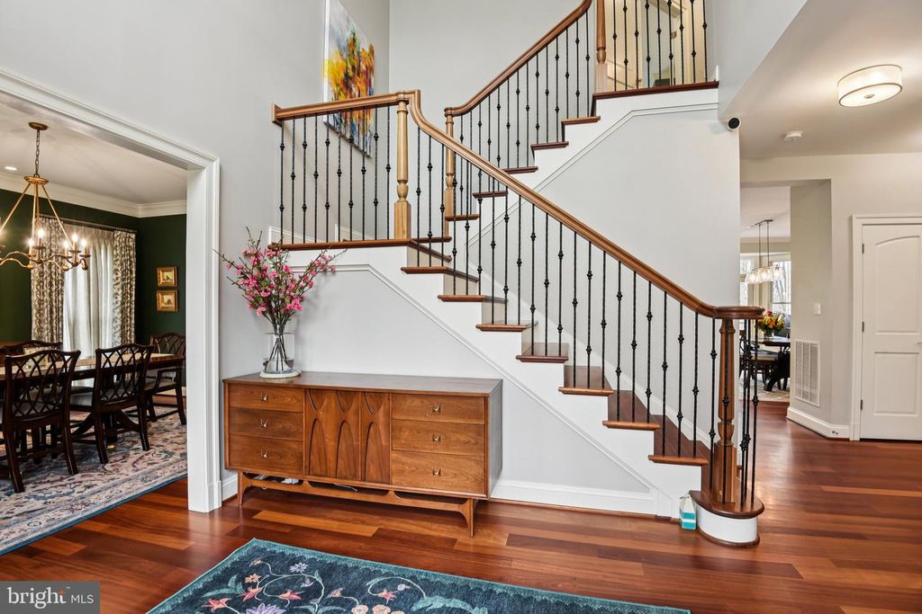 Image 18 of property listing at 2004 DIANE LN, Ellicott City, MD 21042