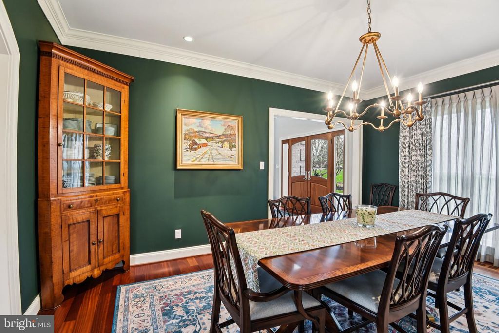 Image 26 of property listing at 2004 DIANE LN, Ellicott City, MD 21042