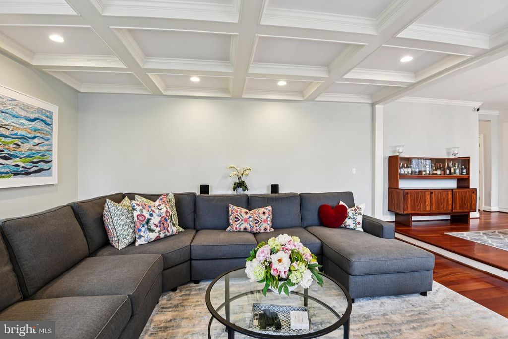 Image 34 of property listing at 2004 DIANE LN, Ellicott City, MD 21042