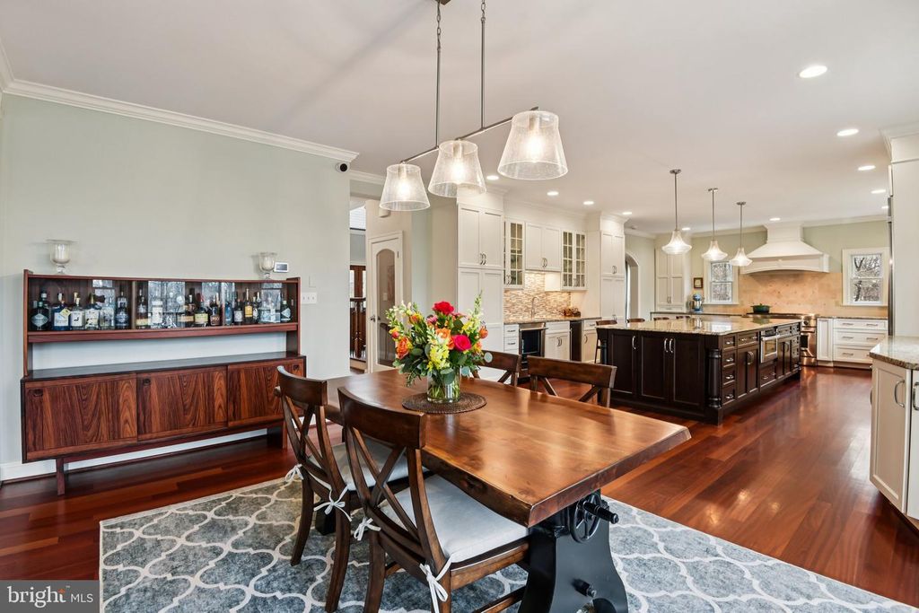 Image 38 of property listing at 2004 DIANE LN, Ellicott City, MD 21042