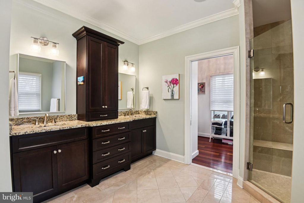 Image 45 of property listing at 2004 DIANE LN, Ellicott City, MD 21042