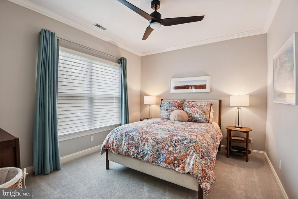 Image 62 of property listing at 2004 DIANE LN, Ellicott City, MD 21042