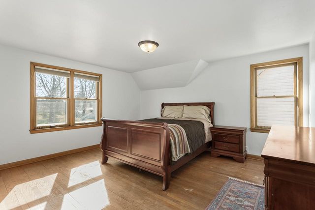 1008 S 9th STREET, Watertown, WI 53094