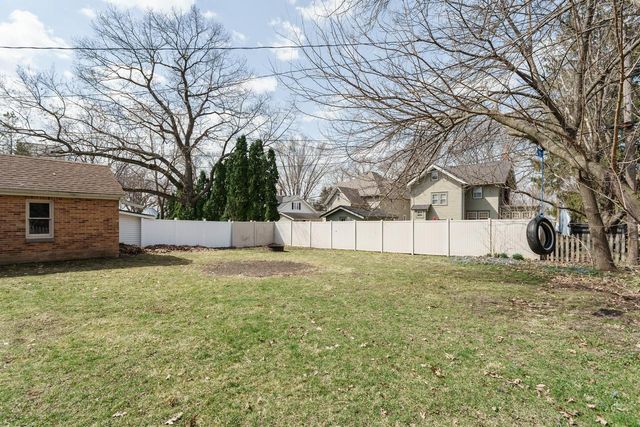 1008 S 9th STREET, Watertown, WI 53094