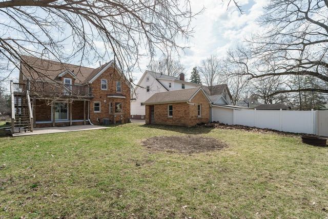 1008 S 9th STREET, Watertown, WI 53094