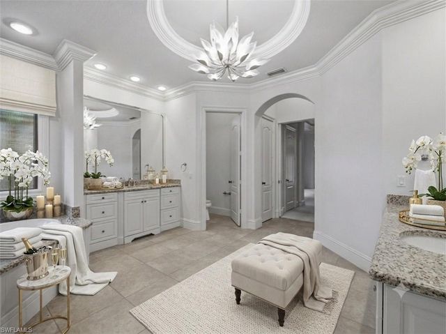 16488 Felicita CT, Naples, FL 34110
