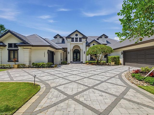 16488 Felicita CT, Naples, FL 34110
