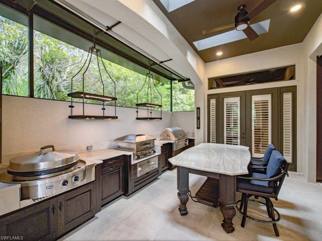 16488 Felicita CT, Naples, FL 34110