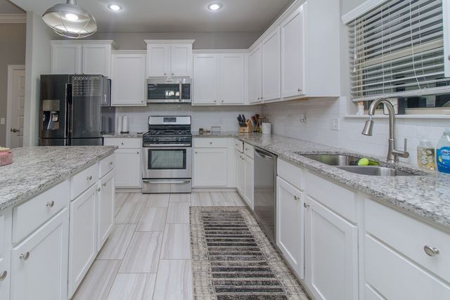 3892 Bridgeton Street, Springdale, AR 72762