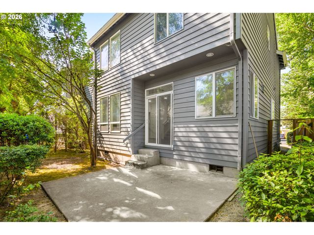 18556 Sw MUIRFIELD St, Beaverton, OR 97003