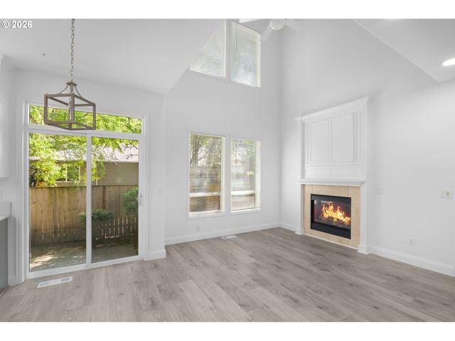 18556 Sw MUIRFIELD St, Beaverton, OR 97003