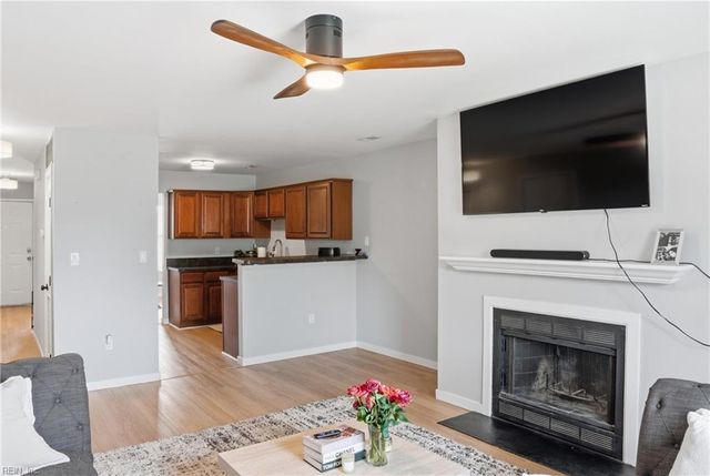 103 Westover Ave Apt 205, Norfolk, VA 23507