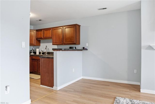 103 Westover Ave Apt 205, Norfolk, VA 23507