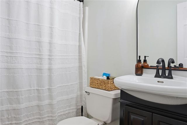 103 Westover Ave Apt 205, Norfolk, VA 23507