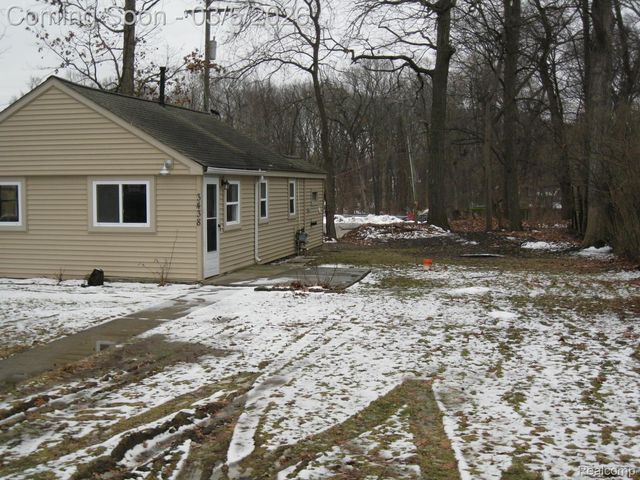 3438 Duffield Street, White Lake Charter Township, MI 48383