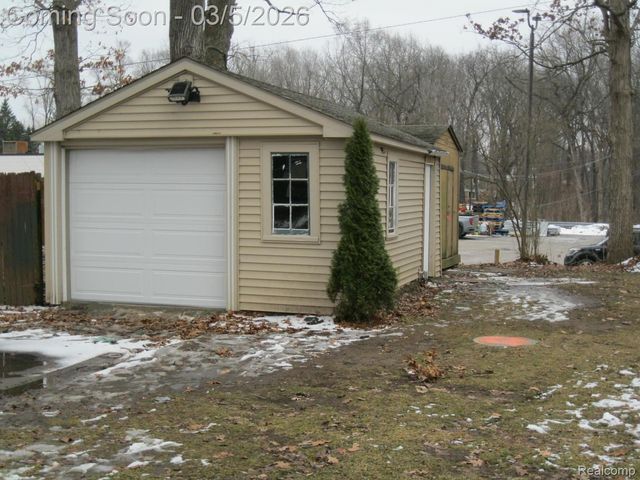 3438 Duffield Street, White Lake Charter Township, MI 48383