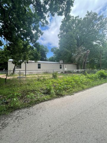 615 Kingsway, Tool, TX 75143