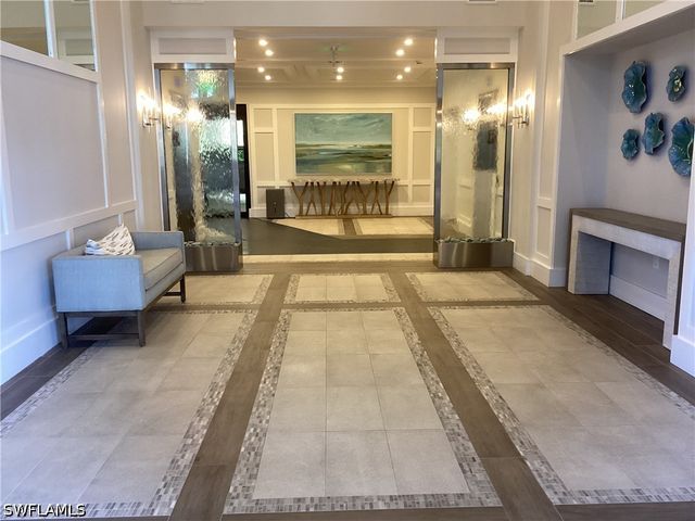 6573 Marissa LOOP 202, Naples, FL 34108