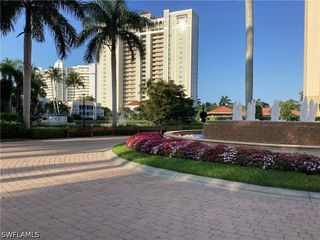 6573 Marissa LOOP 202, Naples, FL 34108