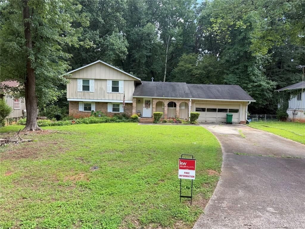 4292 Cedar Ridge Trail, Stone Mountain, GA 30083