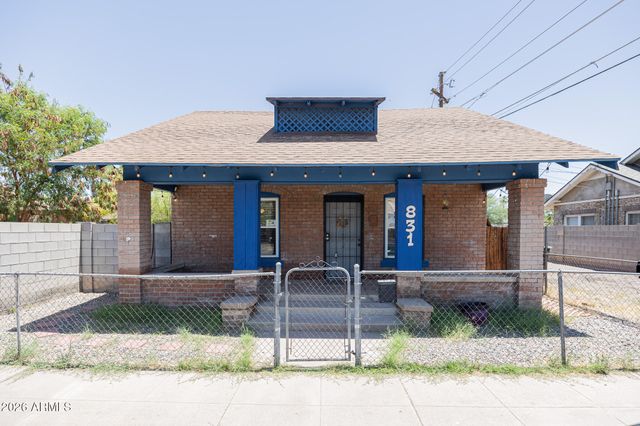 831 N 10TH Street, Phoenix, AZ 85006