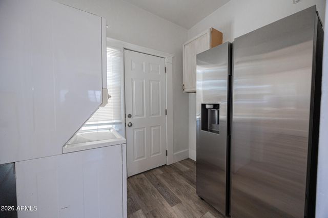 831 N 10TH Street, Phoenix, AZ 85006