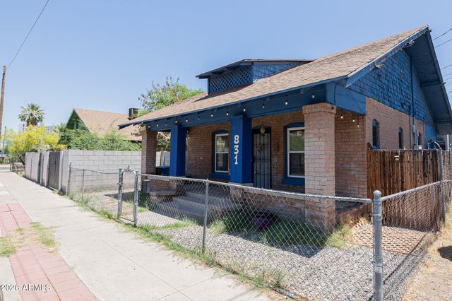 831 N 10TH Street, Phoenix, AZ 85006
