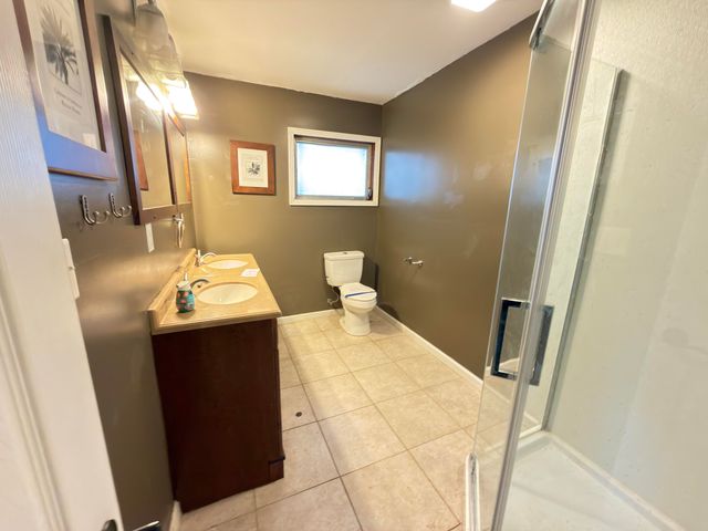 515 E Robinson Avenue, Crestview, FL 32539