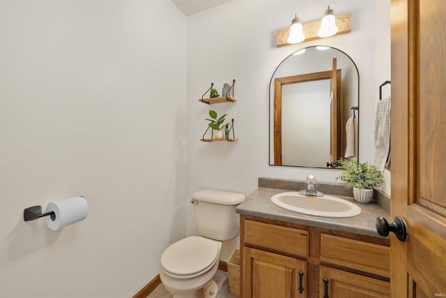 2312 LaForge Lane, Auburn, IN 46706