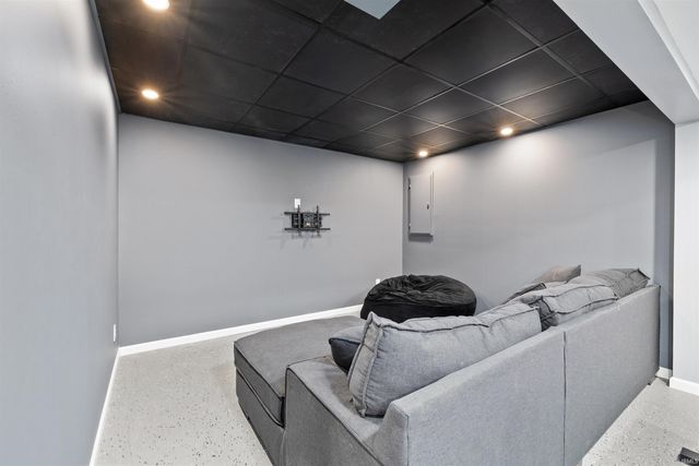 2312 LaForge Lane, Auburn, IN 46706