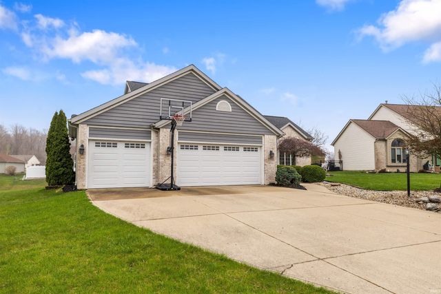 2312 LaForge Lane, Auburn, IN 46706