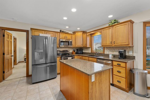 2312 LaForge Lane, Auburn, IN 46706