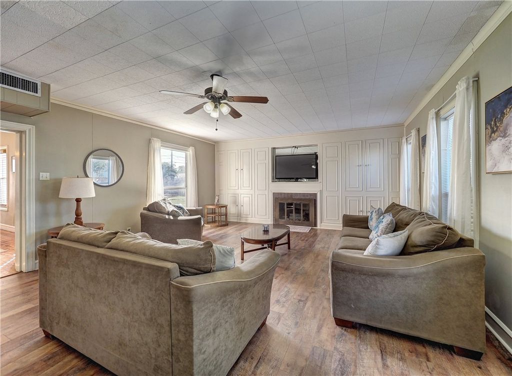 1739 2nd St, Corpus Christi, TX 78404 — photo 2