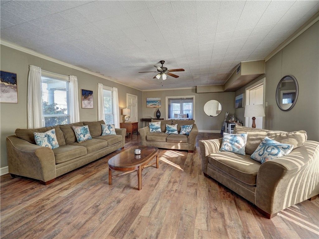 1739 2nd St, Corpus Christi, TX 78404 — photo 4